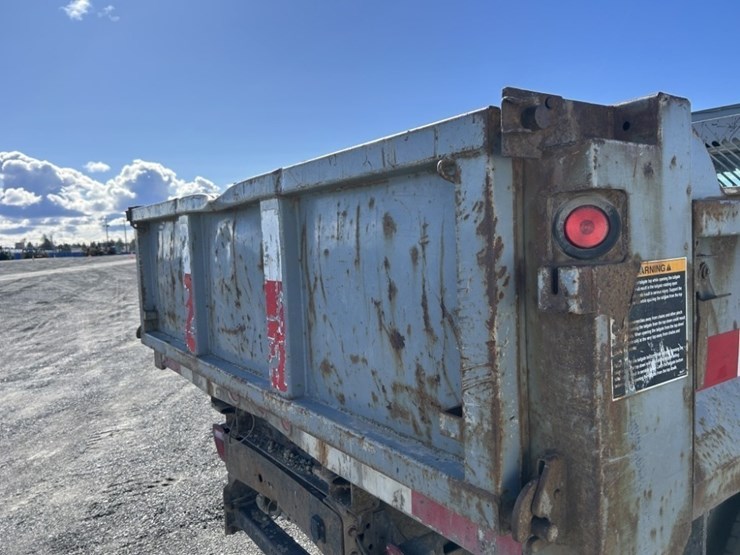 2003-ford-f550-xl-sd-image-31