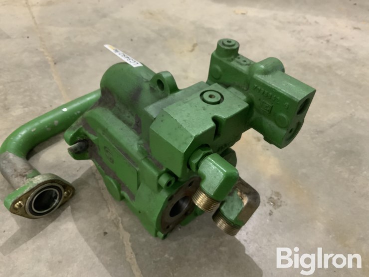 john-deere-8320-image-5