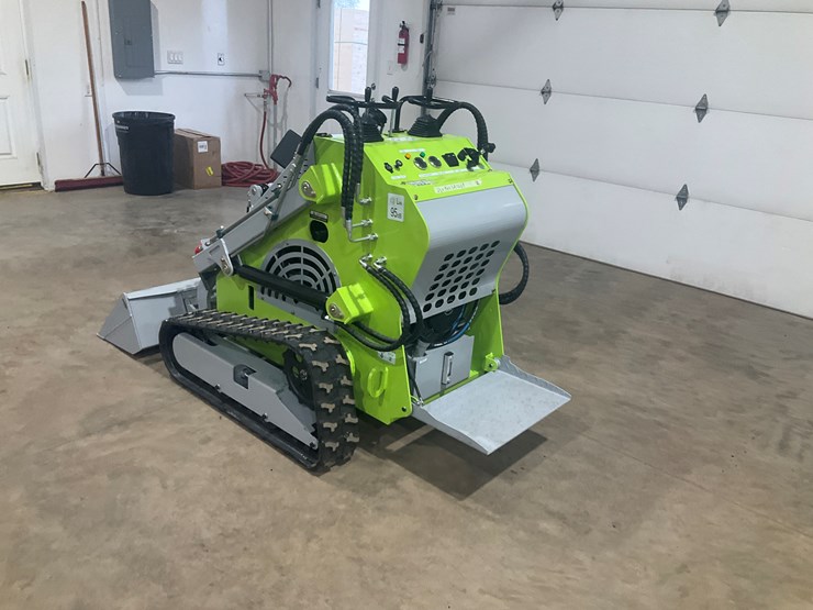 #1001-•-unused-ats-t460-mini-skid-steer-image-2