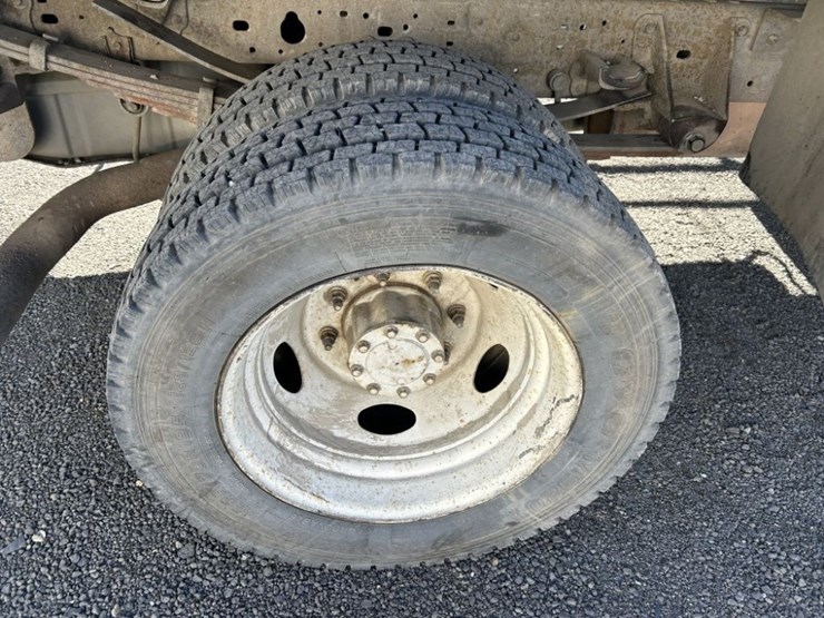 2003-ford-f550-xl-sd-image-12