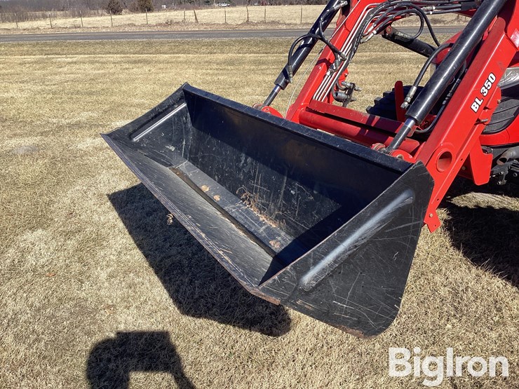 2023-branson-5835r-image-10