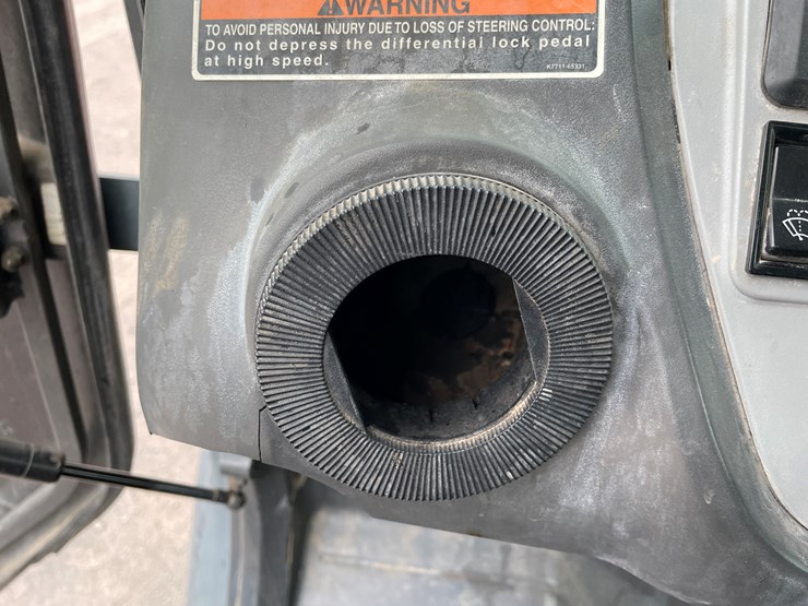 2007-kubota-rtv1100-image-3