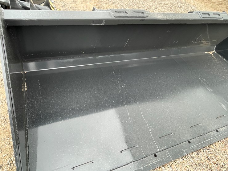 #4328-•-unused-2026-wolverine-skid-steer-track-duty-bucket-attachments-image-11