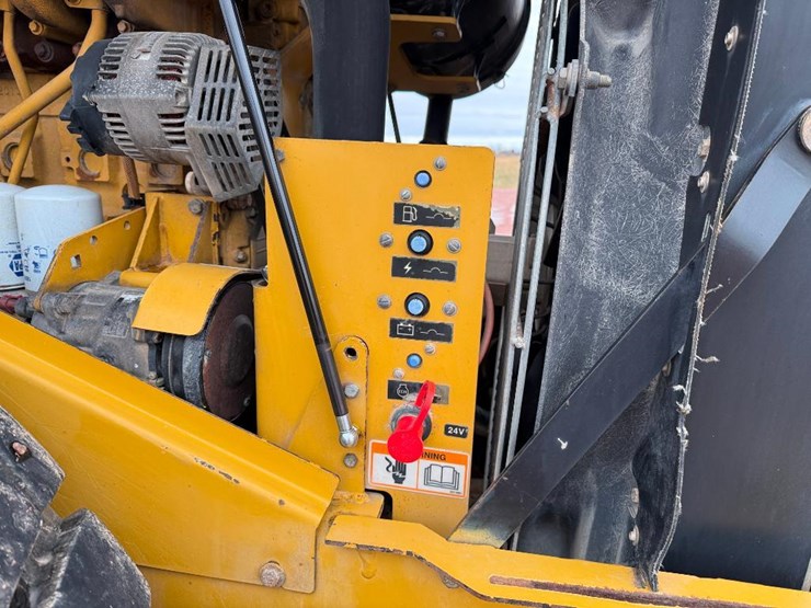 caterpillar-cs-563e-image-27