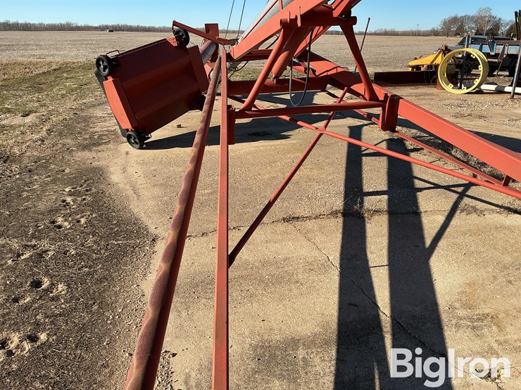 hutchinson-mayrath-1070-auger-image-15