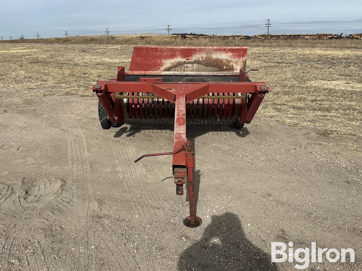 new-holland-166-image-2