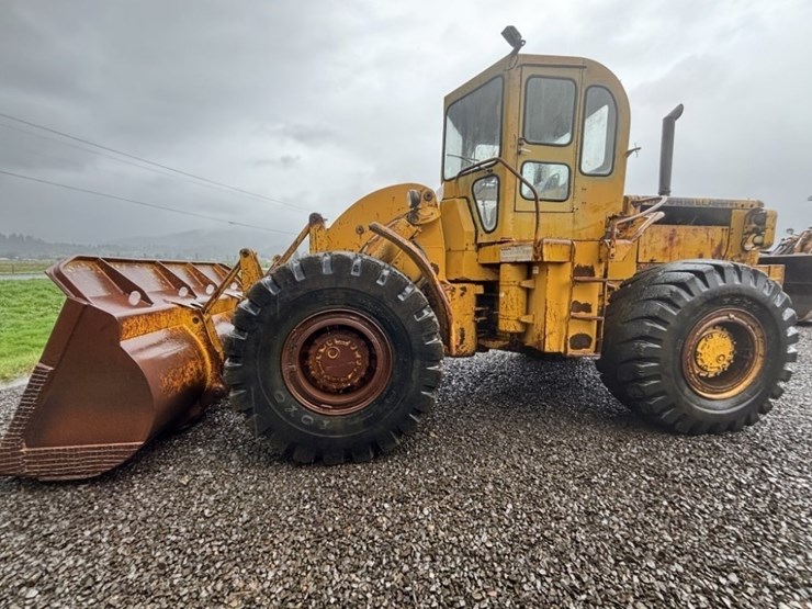 1966-caterpillar-966b-image-2