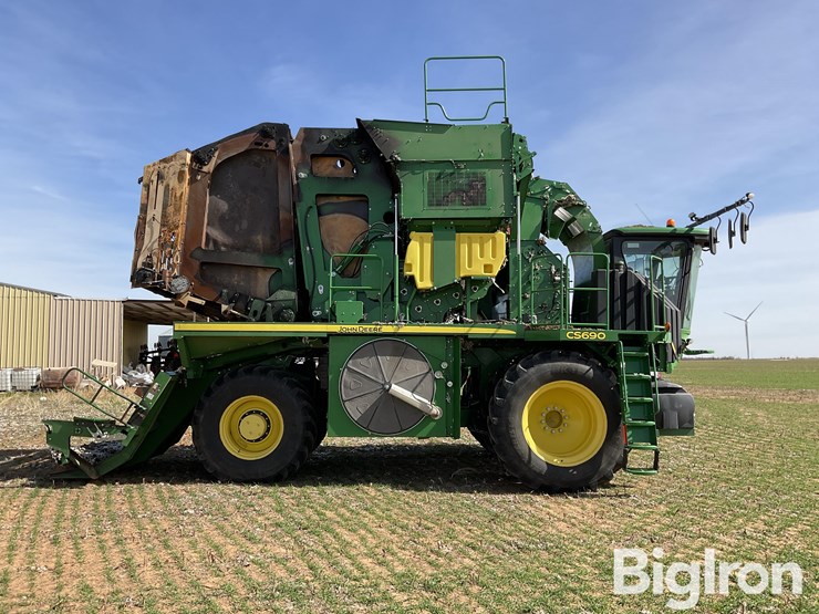 john-deere-cs690-image-4