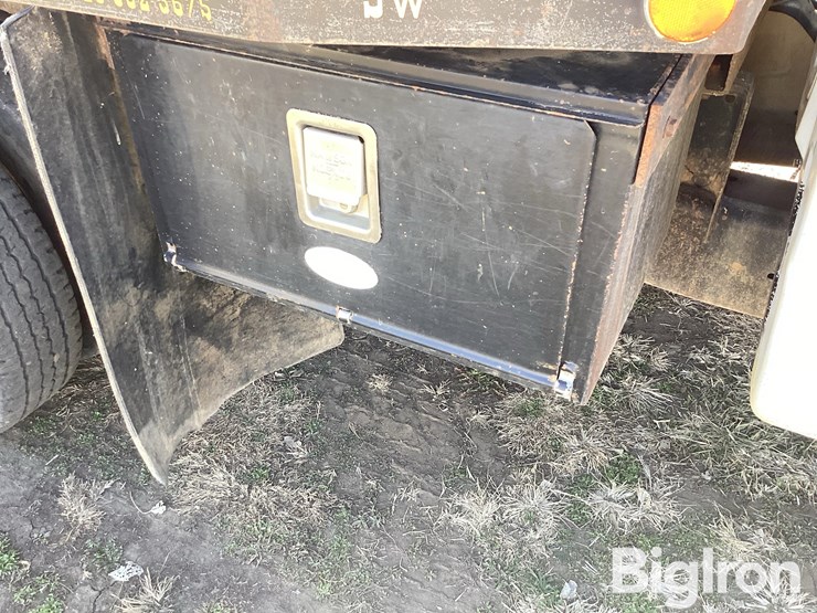 2005-dodge-ram-3500-image-14