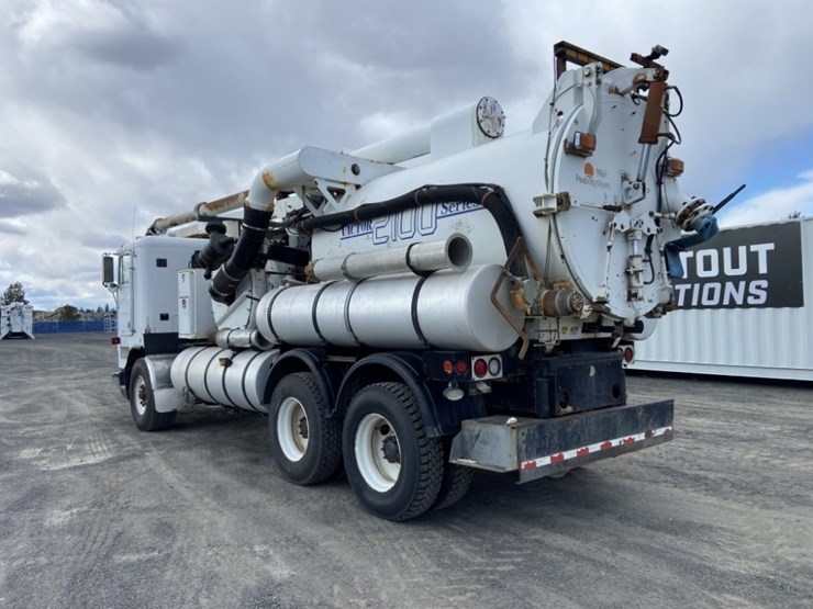 1993-vactor-2100-image-3