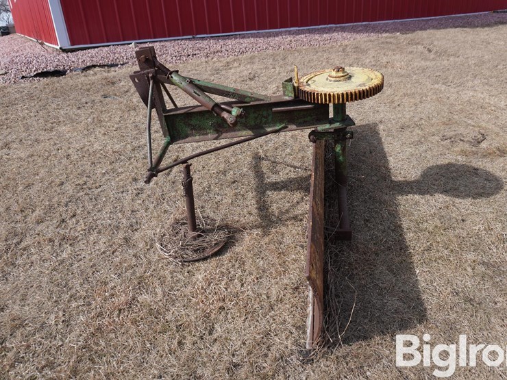 john-deere-7-image-8