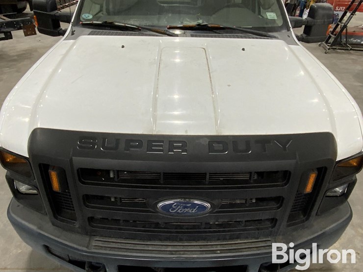 2008-ford-f250-xl-image-10