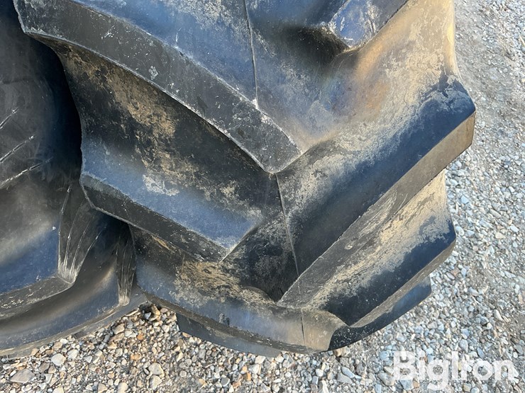 titan-16.9-24-irrigation-pivot-tires-image-9