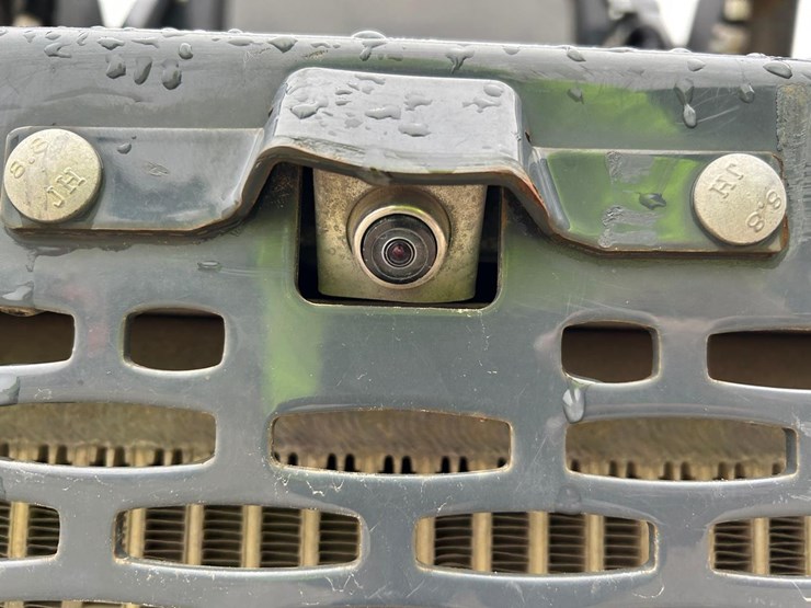 2019-deere-317g-image-16