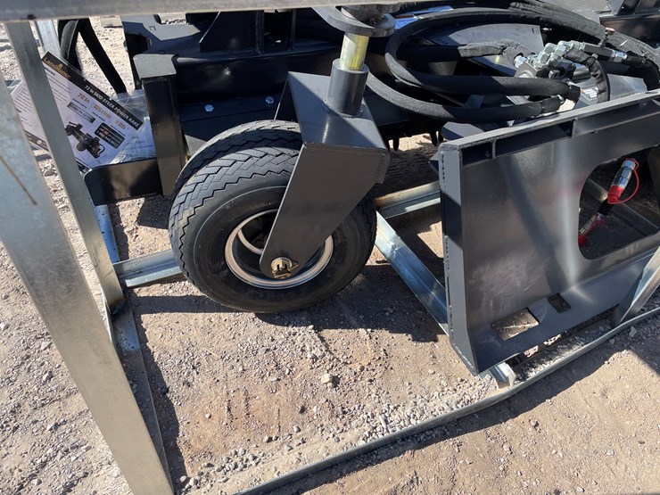 #4334-•-unused-power-rake-attachment-image-11