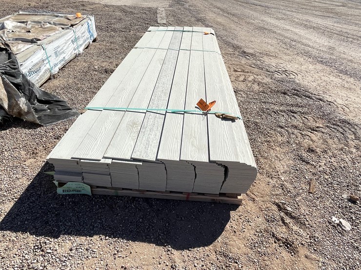 #4338-•-(appx.-150-pieces)-allura-6-¼"-primed-fiber-cement-traditional-cedar-siding-image-2