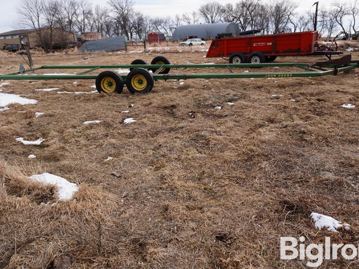 john-deere-32-image-4