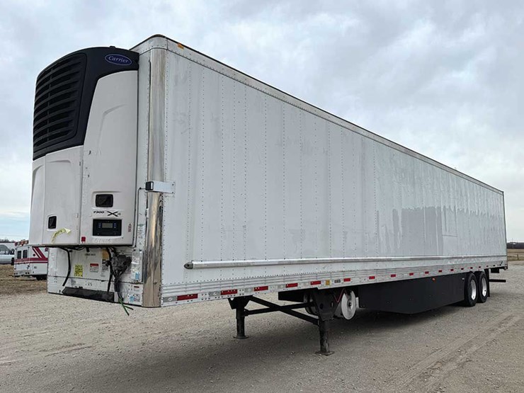 2019-utility-3000r-image-1