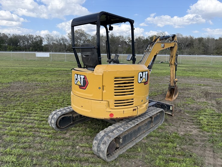 2021-caterpillar-303-image-8