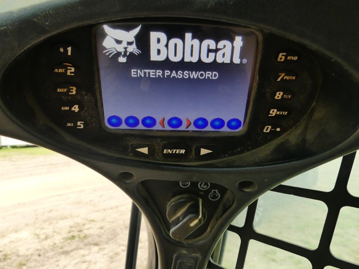 2021-bobcat-t770-image-15