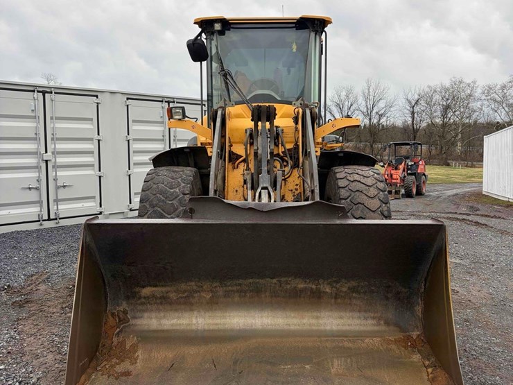 2012-volvo-l60g-image-2