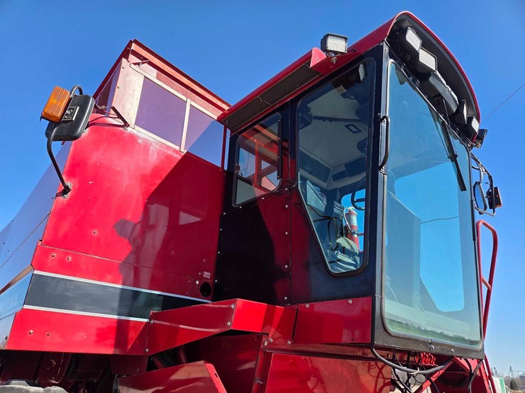 case-ih-1644-image-68