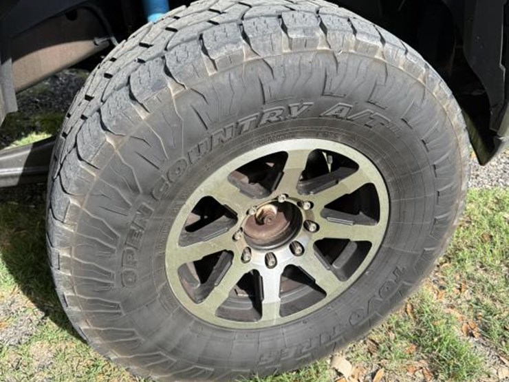 2017-dodge-ram-2500-image-4