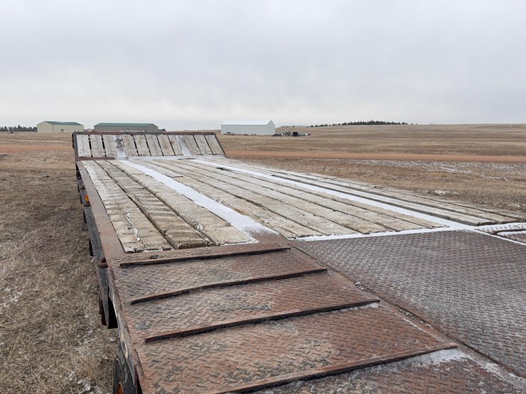 2002-fontaine-step-deck-image-21