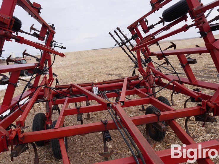 case-ih-4800-image-18