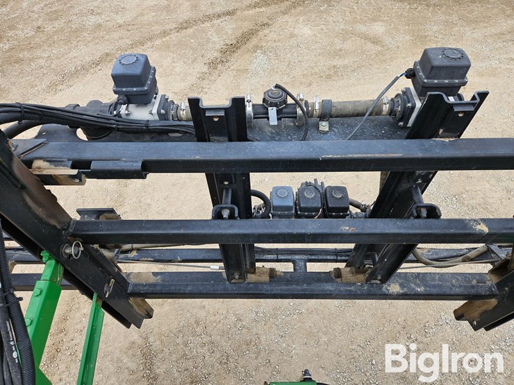 2006-john-deere-6700-image-18