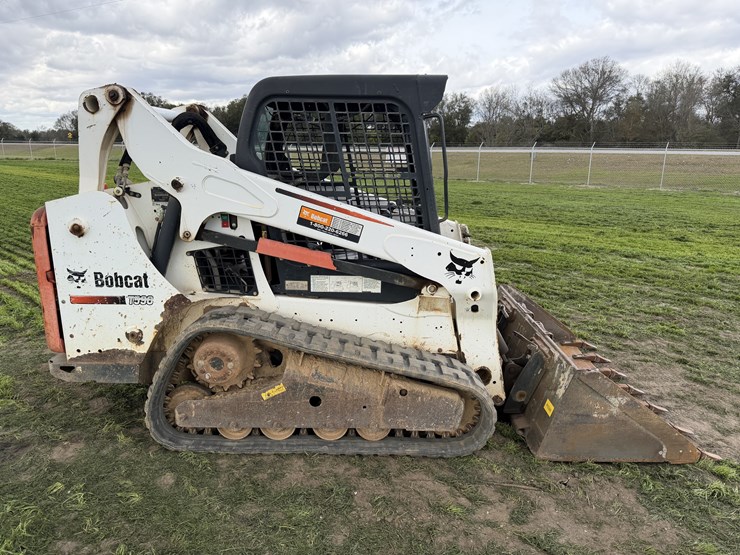 2015-bobcat-t590-image-7