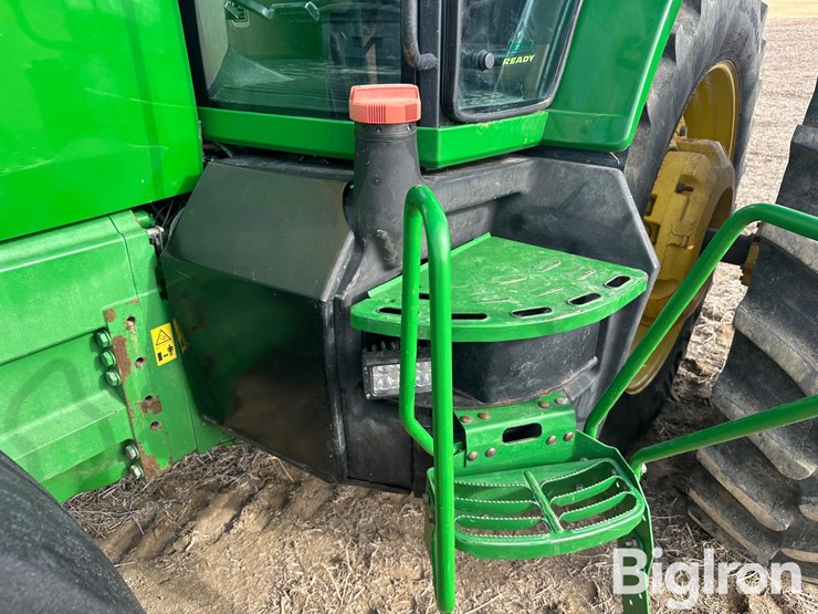 john-deere-8410-image-17