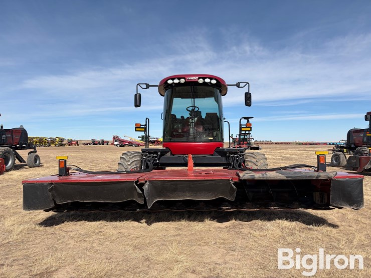 2013-case-ih-wd2303-image-2