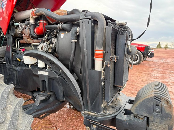 case-ih-magnum-180-image-42