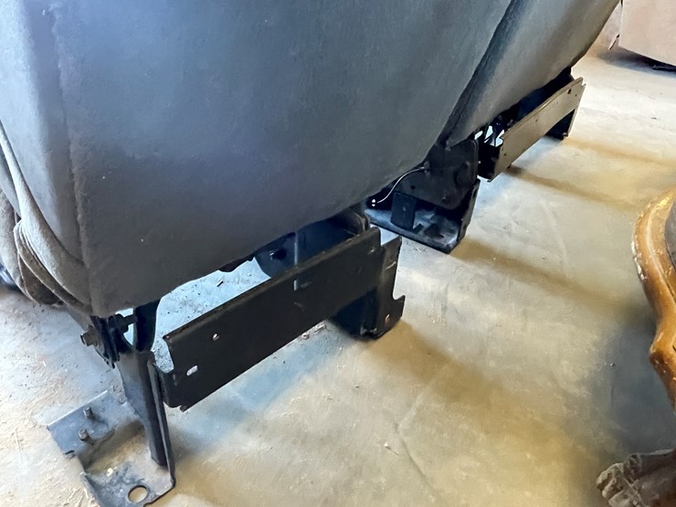 chevrolet-tahoe-image-18