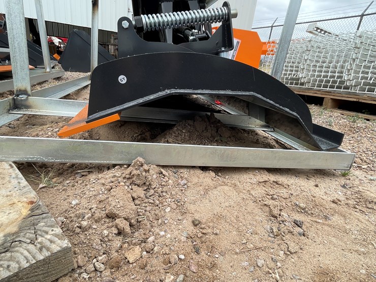 #4329-•-unused-2026-wolverine-skid-steer-dozer-blade-image-12