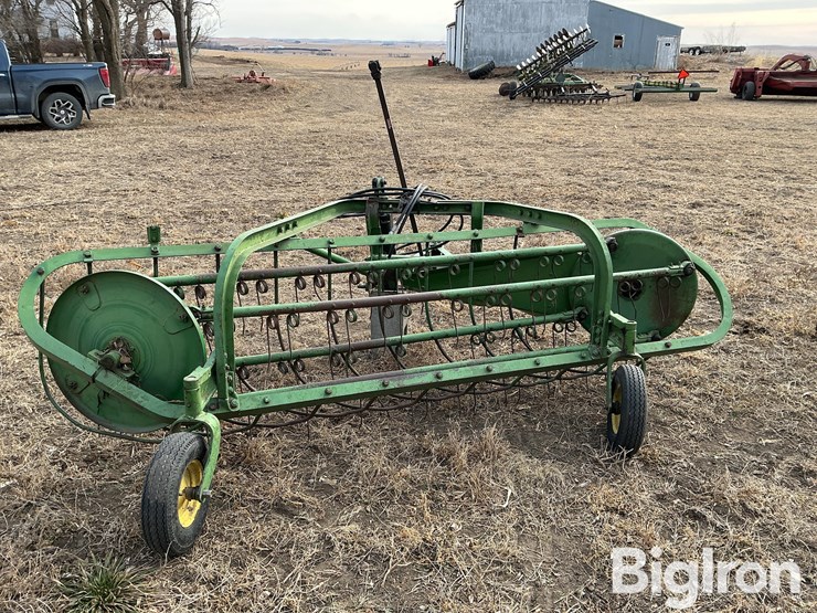 john-deere-350-image-6