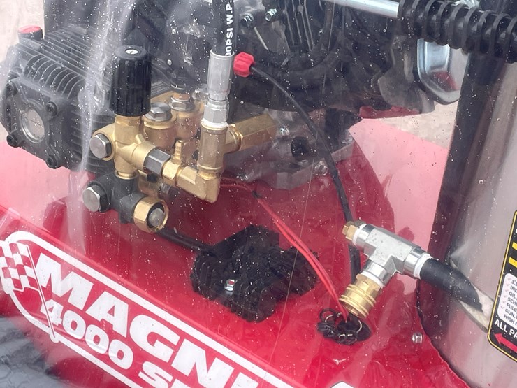 #4300-•-unused-hot-water-pressure-washer-image-22