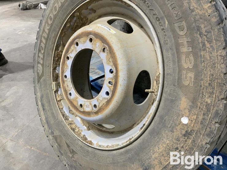 massey-ferguson-730-image-15