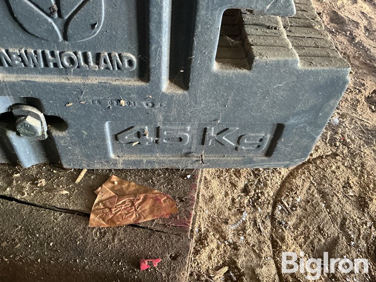 new-holland-10-image-12