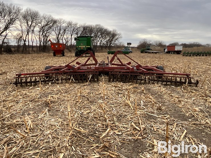 international-490-image-6