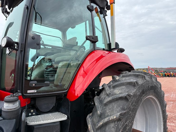 case-ih-magnum-180-image-15