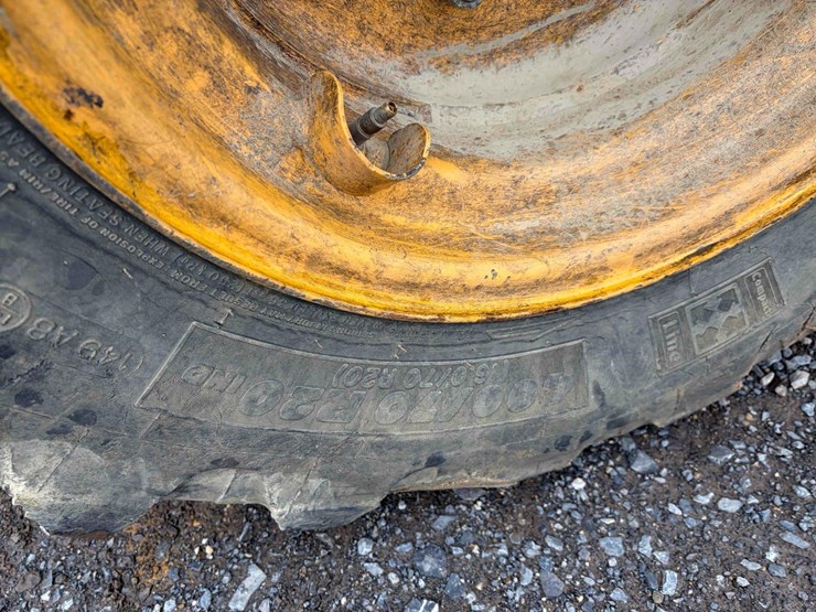 2019-volvo-l30gs-image-9