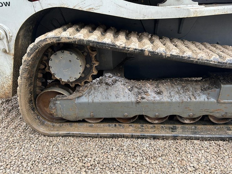 2018-takeuchi-tl12v2-image-13