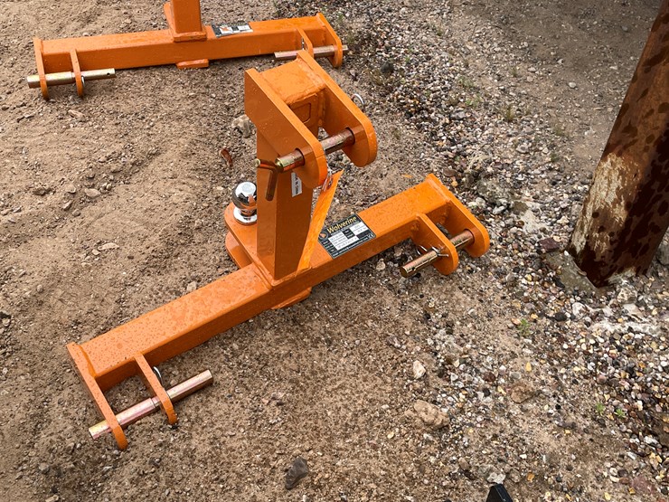 2026-caterpillar-12-image-1