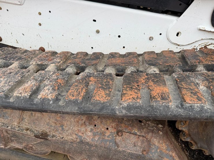 bobcat-t650-image-11