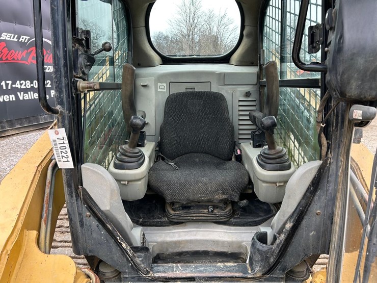 caterpillar-277c-image-19