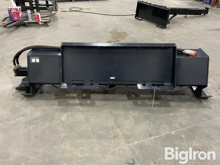 2025-massey-ferguson-730-image-6