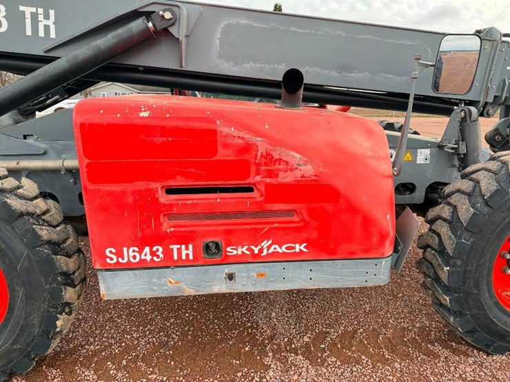 2018-skyjack-sj643th-image-22