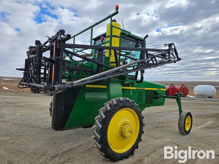 2006-john-deere-6700-image-5